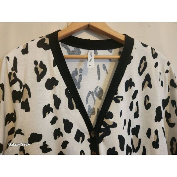 C20 Tickled Teal knit leopard cardigan - Picture 4 of 8